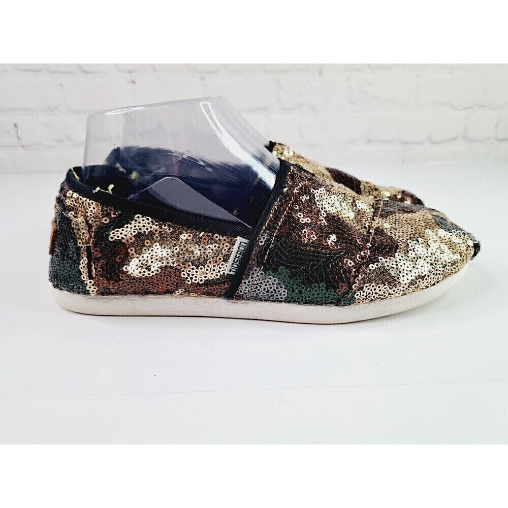 TIOSEBON Women's Camo Sequin Glitter Slip On Flat Shoes - Sz 9 /EU 40